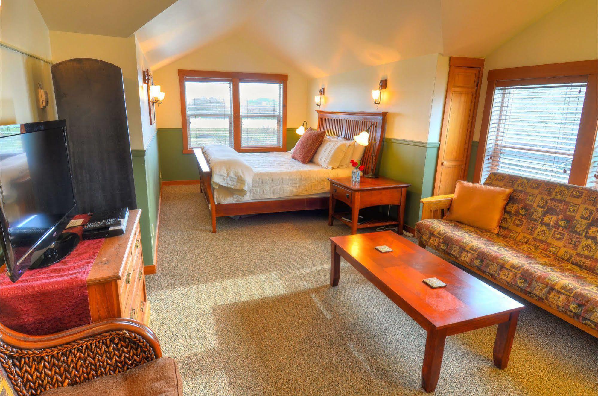 The Heron Inn And Day Spa La Conner Exterior foto